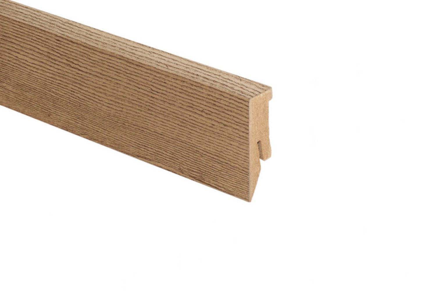 Sockelleiste Nuss SABO folienummantelt 2600 x 50 x 18 mm - Kaindl