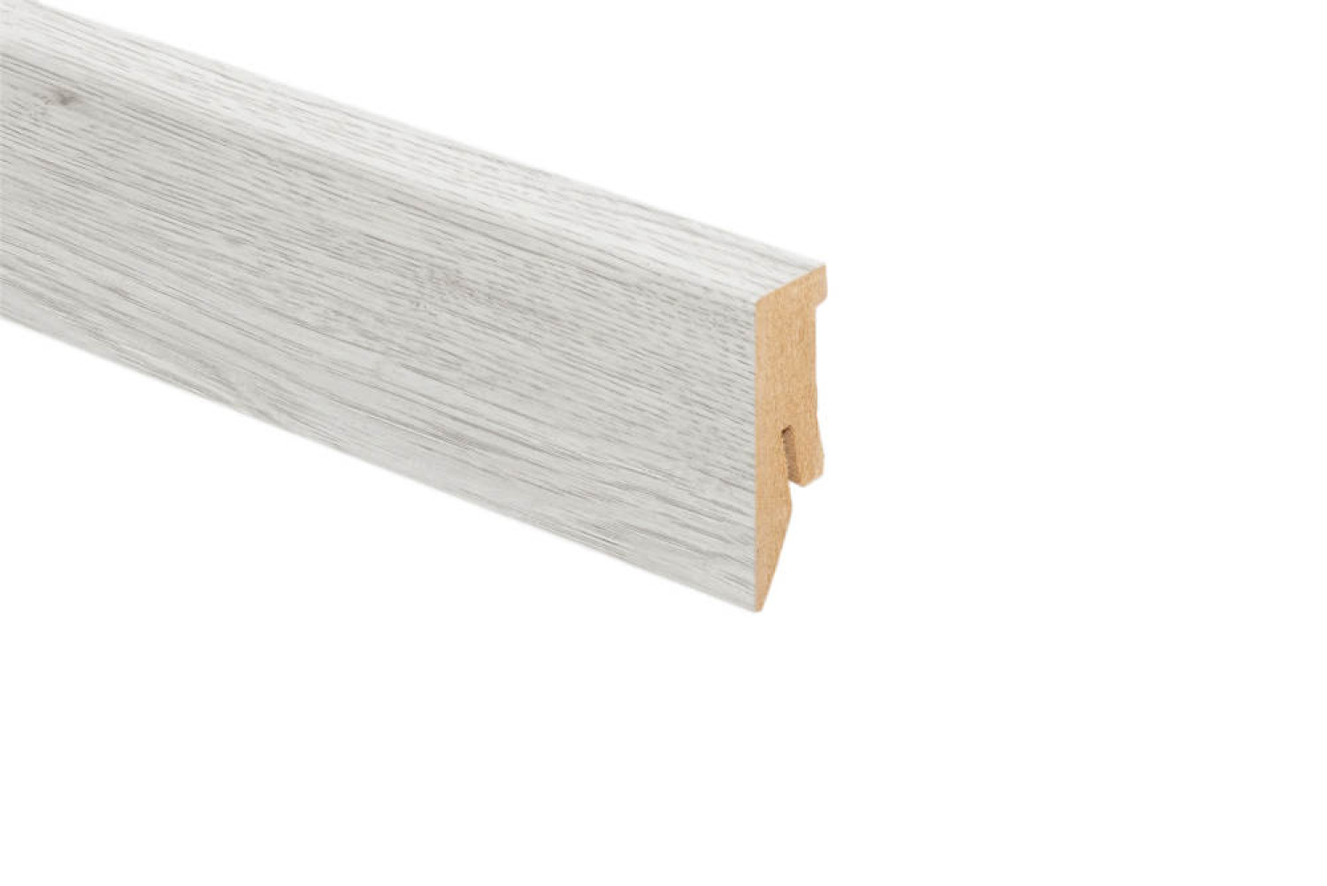 Sockelleiste Hickory FRESNO folienummantelt 2600 x 50 x 18 mm - Kaindl
