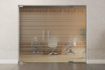 Frontansicht von Ufficio Motiv matt 2-flg. Glaspendeltür mit festem Seitenteil DORMA Mundus BTS Variante 5 - Erkelenz