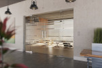 Milieubild von Selina Motiv matt 2-flg. Glaspendeltür mit zwei festen Seitenteilen DORMA Mundus BTS Variante 6 - Erkelenz