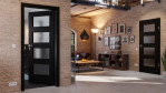 Main-Milieuansicht von Schwarz RAL 9005 LA 9 Mattlack Basic Innentür - Huga