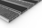 Schräge Detailansicht von Aluprofilmatte ROYAL Rips T05PP grau / Safe R01V schwarz - Entrada