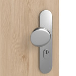 Detailansicht der Oberfläche von GARANT Wohnungseingangstür Authentic Achat GCK08 mit Lichtausschnitt LA-5 bandseitig