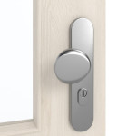 Detailansicht der Oberfläche von GARANT Wohnungseingangstür Authentic Perl CePaL mit Lichtausschnitt LA-6