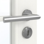 Detailansicht der Oberfläche von GARANT Doppelflügeltür inkl. Zarge Authentic Bianco GCK08 mit Lichtausschnitt LA-3 Sprosse SP0