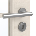 Detailansicht der Oberfläche von GARANT Doppelflügeltür inkl. Zarge Quer Authentic Perl GCK08 mit Lichtausschnitt LA-3 Sprosse SP10