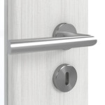Detailansicht der Oberfläche von GARANT Doppelflügeltür inkl. Zarge Authentic Grigio GCK08 mit Lichtausschnitt LA-6 Sprosse SP4