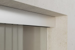 Detailansicht von Linie 1 Motiv matt 2-flg. Glasschiebetür mit zwei festen Seitenteilen Sigma Flexible Variante 3 - Erkelenz