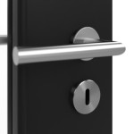 Detailansicht der Oberfläche von Schwarz RAL 9005 LA 24 schlossseitig Mattlack Basic Innentür - Huga
