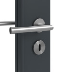 Detailansicht der Oberfläche von Groove 16 LA 27 ProLine Lack Anthrazit RAL 7016 Innentür - Hörmann