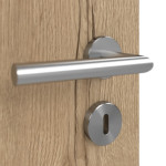 Detailansicht der Oberfläche von GARANT Schallschutztür Authentic Risseiche GCK08