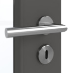 Detailansicht der Oberfläche von GARANT Schallschutztür 10622-60 Ebony CePaL mit Lichtausschnitt LA-4 schlossseitig