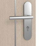 Detailansicht der Oberfläche von GARANT Wohnungseingangstür Corona 850 Authentic Akazie CePaL