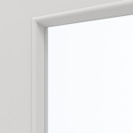 Detailansicht des Lichtausschnitts von GARANT Wohnungseingangstür 0160-60 Silver Grey CePaL mit Lichtausschnitt LA-5 schlossseitig