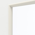 Detailansicht des Lichtausschnitts von GARANT Wohnungseingangstür U11209SD Edelweiß GHK08 mit Lichtausschnitt LA-6