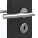 Detailansicht der Oberfläche von GARANT Doppelflügeltür Aura 834 Matt RAL 9005 G-TEC mit Lichtausschnitt LA-4 schlossseitig mit Zarge