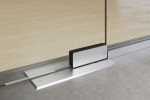 Bodentürschließer von Selina Motiv matt Glaspendeltür mit zwei festen Seitenteilen und Oberlicht DORMA Mundus BTS Variante 9 - Erkelenz
