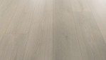 KO-canvas-montreux-eiche-altitude-laminat-Schraeg