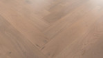 TH-parkett-herringbone-collection-eiche-seeland-1101312531-Schraeg_1