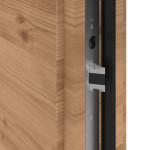 Kneer Haustür Holz 327 Querfurnier Lärche hell-Querfurnier Lärche hell Detail Schließer
