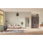 Front-Milieuansicht der in der Wand laufenden GARANT Schiebetür Authentic Sand GCK08 mit Lichtausschnitt LA-3