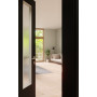 CloseUp-Milieuansicht von GARANT Zimmertür 0901-60 Black Resopal mit Lichtausschnitt LA-5 schlossseitig
