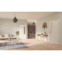 Main-Milieuansicht der vor der Wand laufenden GARANT Schiebetür 0105-60 Pearl White CePaL mit Lichtausschnitt LA-5 schlossseitig
