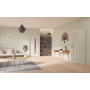 Main-Milieuansicht der in der Wand laufenden GARANT Schiebetür Authentic Grigio GCK08 mit Lichtausschnitt LA-4 schlossseitig Sprosse SP10
