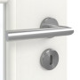 Detailansicht der Oberfläche von GARANT Zimmertür Authentic Bianco GCK08 mit Lichtausschnitt LA-DIN Sprosse SP10