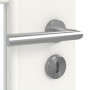 Detailansicht der Oberfläche von GARANT Zimmertür Weißlack 9016 CPL mit Lichtausschnitt LA-DIN Sprosse SP10