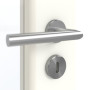 Detailansicht der Oberfläche von GARANT Zimmertür U11026SD Kristallweiß GHK08 mit Lichtausschnitt LA-3 Sprosse SP2