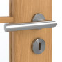Detailansicht der Oberfläche von GARANT Zimmertür Eiche Premium CPL mit Lichtausschnitt LA-4 schlossseitig Sprosse SP10