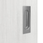 Detailansicht der Oberfläche von GARANT Feuchtraum-Schiebetür Authentic Grigio GCK08 mit Lichtausschnitt LA-4 mittig