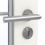 Detailansicht der Oberfläche von GARANT Feuchtraumtür Authentic Bianco GCK08 mit Lichtausschnitt LA-4 schlossseitig