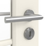 Detailansicht der Oberfläche von GARANT Zimmertür Como Weißlack mit Lichtausschnitt CL2 Sprosse SP5