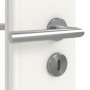 Detailansicht der Oberfläche von LEBO Innentür Ultramatt Weiß ähnl. RAL 9016 Versio mit Lichtausschnitt LA 24 schlossseitig