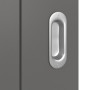 Detailansicht der Oberfläche von HÖRMANN Schiebetür Groove 16 Staubgrau RAL 7037 Lack DesignLine mit Lichtausschnitt LA 5