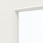 Detailansicht des Lichtausschnitts von GARANT Objektinnentür Weißlack 9016 mit Lichtausschnitt LA-4 bandseitig